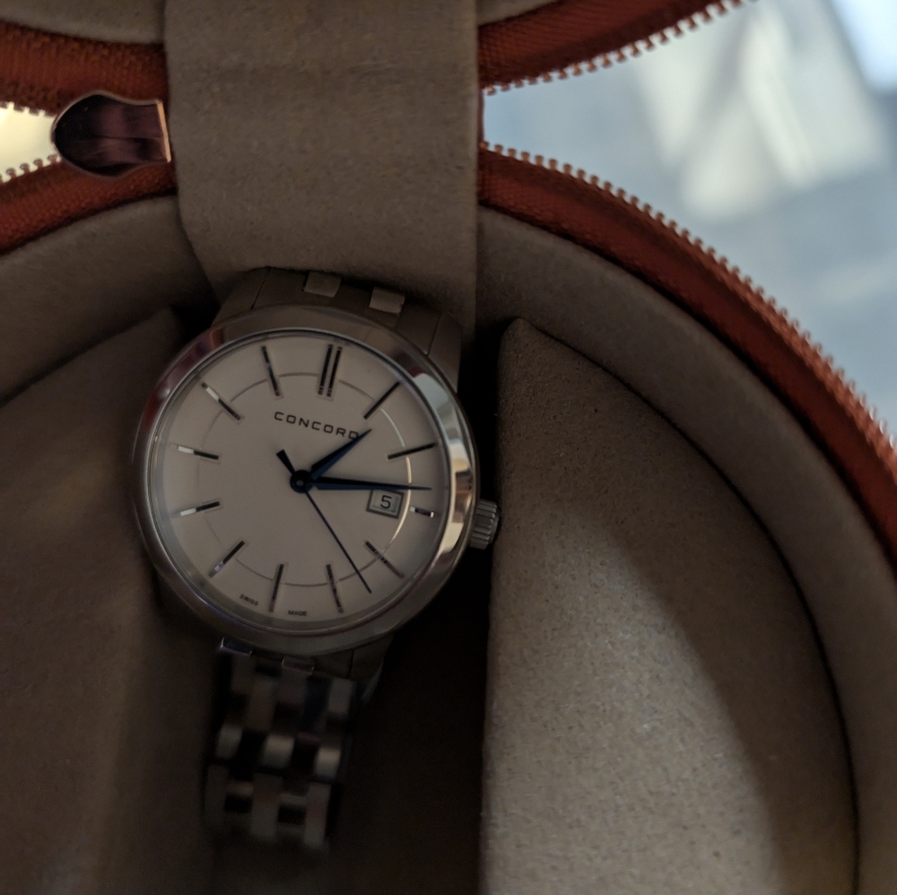 Concord Women's watch ⌚ - Picture 7 of 11